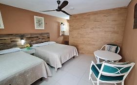 Dna Cancun Hotel Y Posada