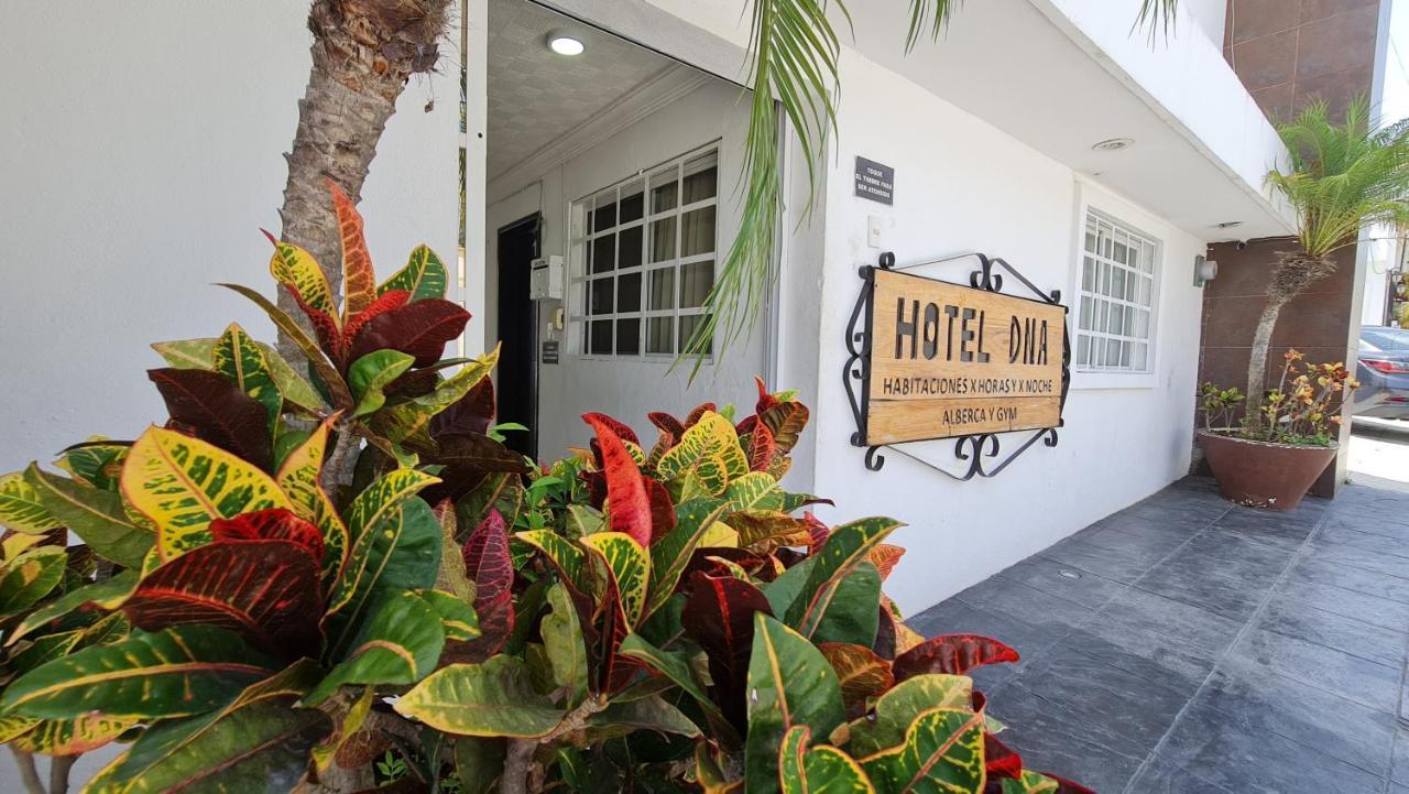 Dna Cancun Hotel Y Posada Exterior photo